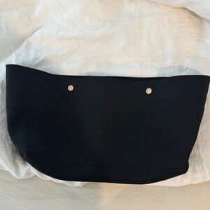 Cuyana Black Small Easy Tote Insert